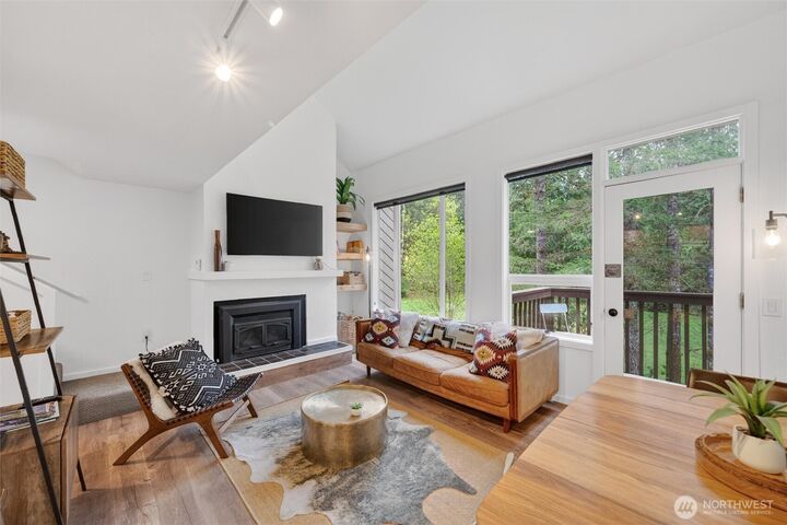 Property Photo: 10500 Mt Baker Highway 1204 WA 98244