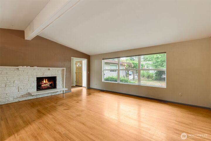 Property Photo: 16619 SE 12th Street WA 98008