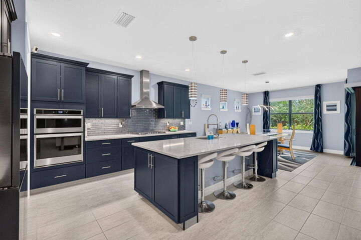 Property Photo: 4529 Pinehurst Trail W FL 33309