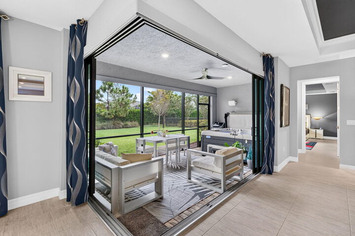 Property Photo:  4529 Pinehurst Trail W  FL 33309 