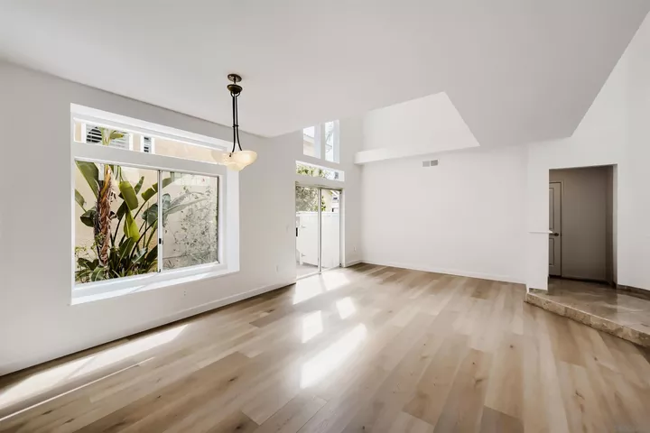 Property Photo: 11060 Corte Playa Merida CA 92124