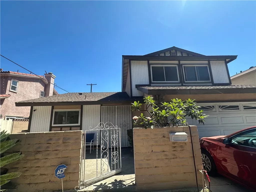Property Photo: 1506 Eudora Ave CA 90744