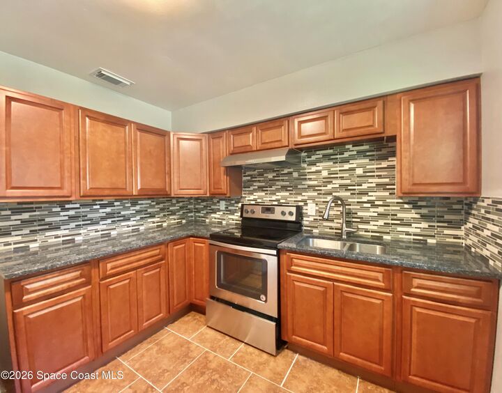 Property Photo:  555 Kings Way  FL 32953 