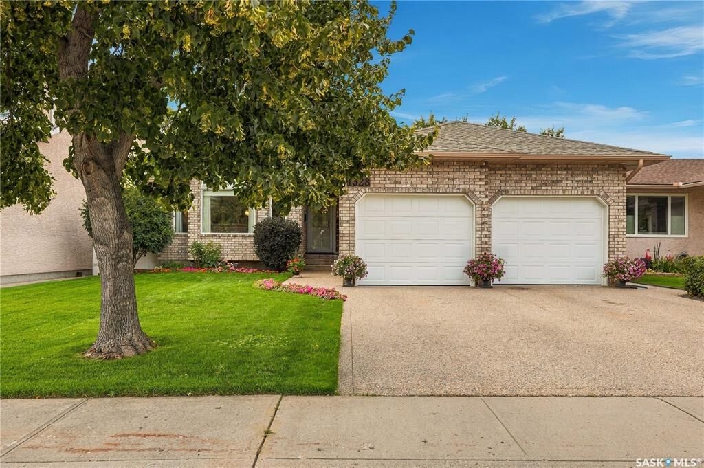 Property Photo:  1328 Harrison Way N  SK S4X 4G4 