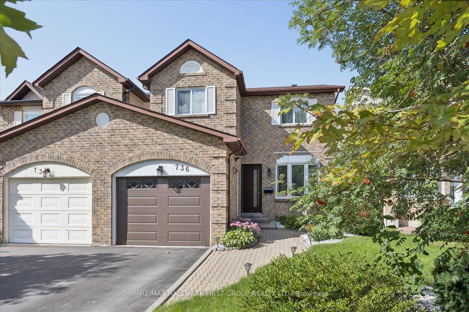 Property Photo:  736 Stonepath Circle  ON L1V 3T1 