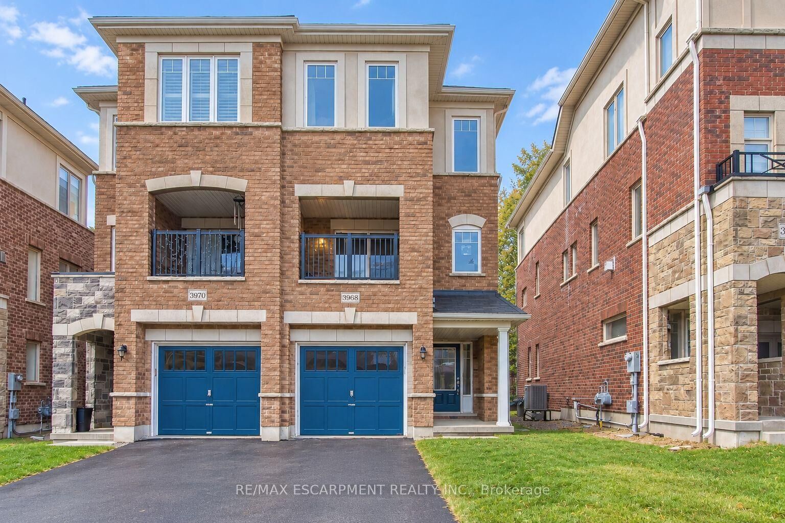 Property Photo:  3968 Thomas Alton Boulevard  ON L7M 2A4 