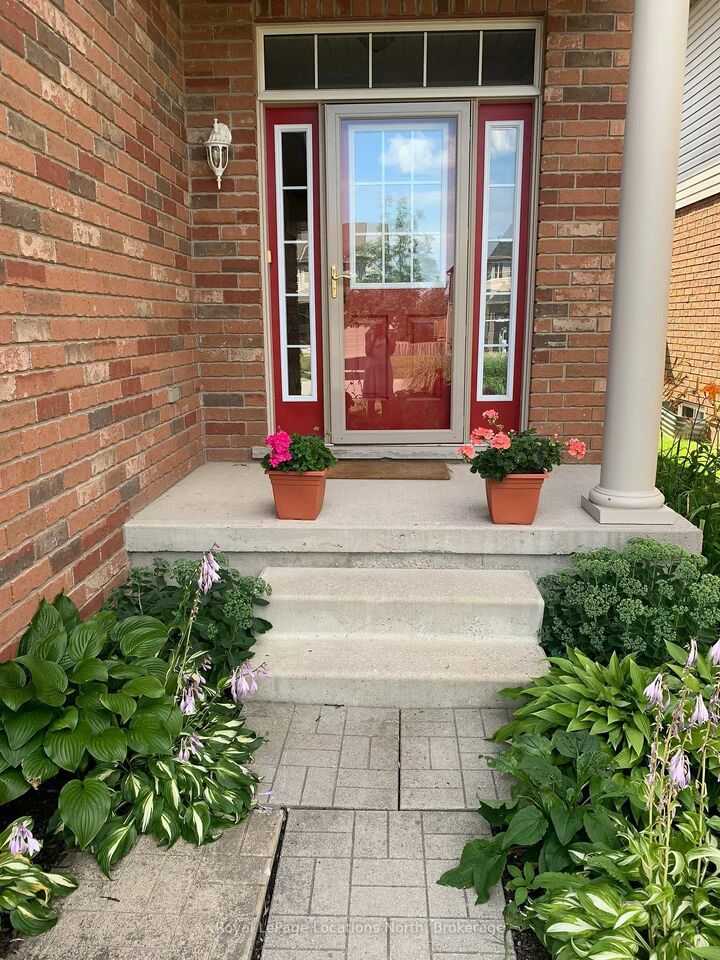 Property Photo:  20 Connor Avenue  ON L9Y 5K6 