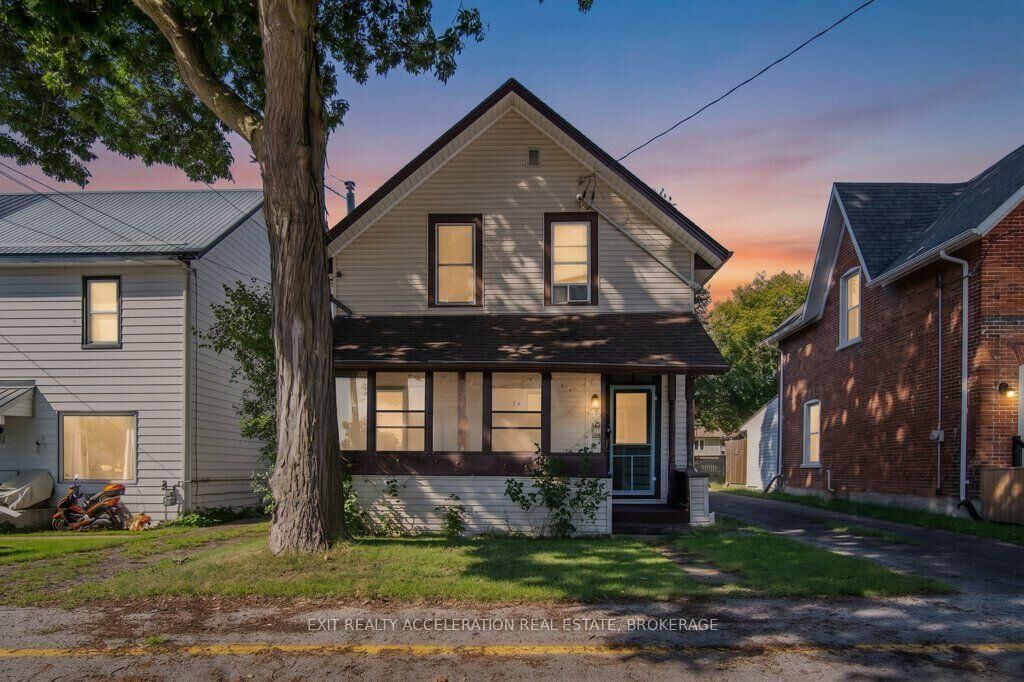 Property Photo:  85 Mill Street  ON K0K 1X0 