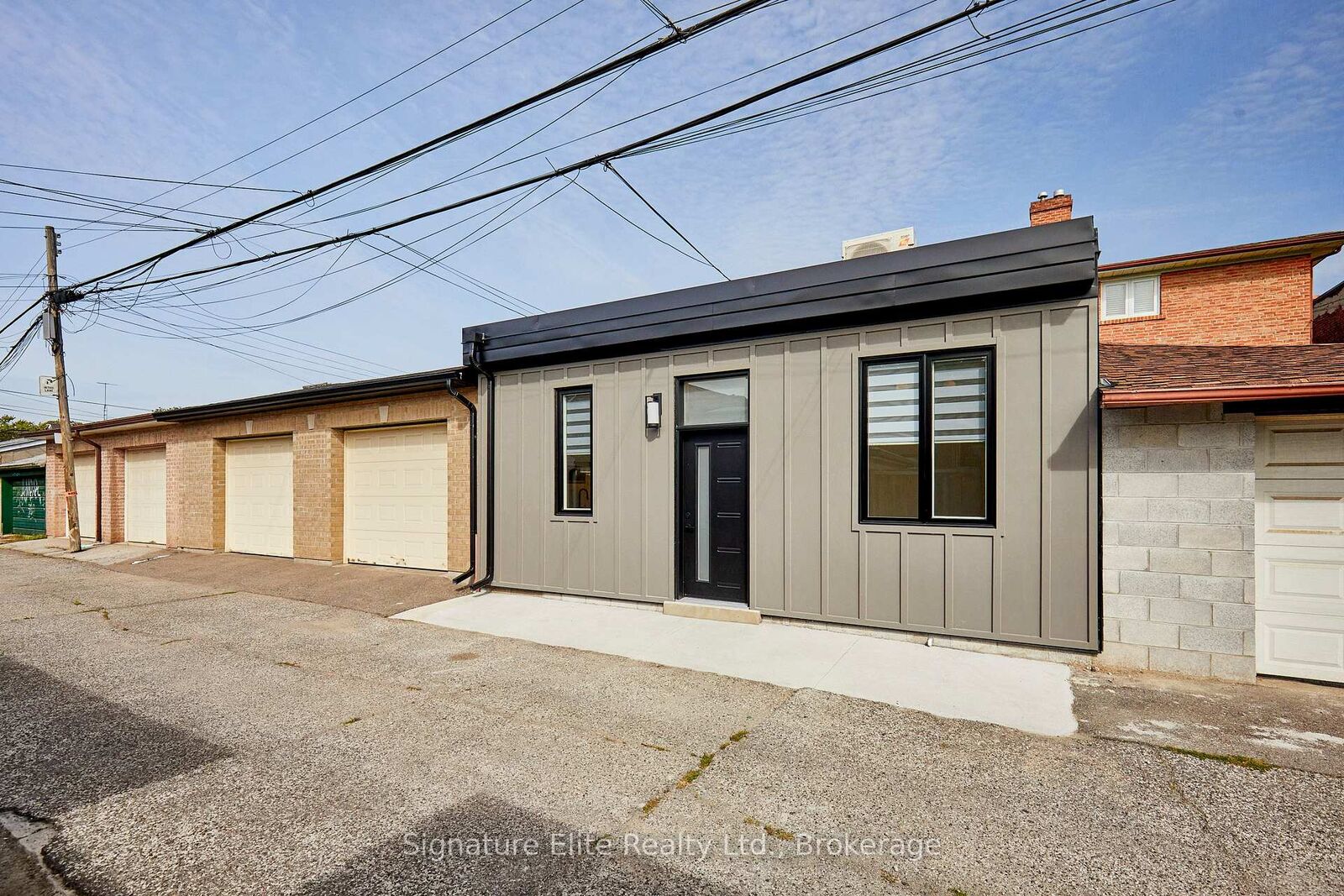 Property Photo:  33 Armstrong Avenue Laneway  ON M6H 1V9 