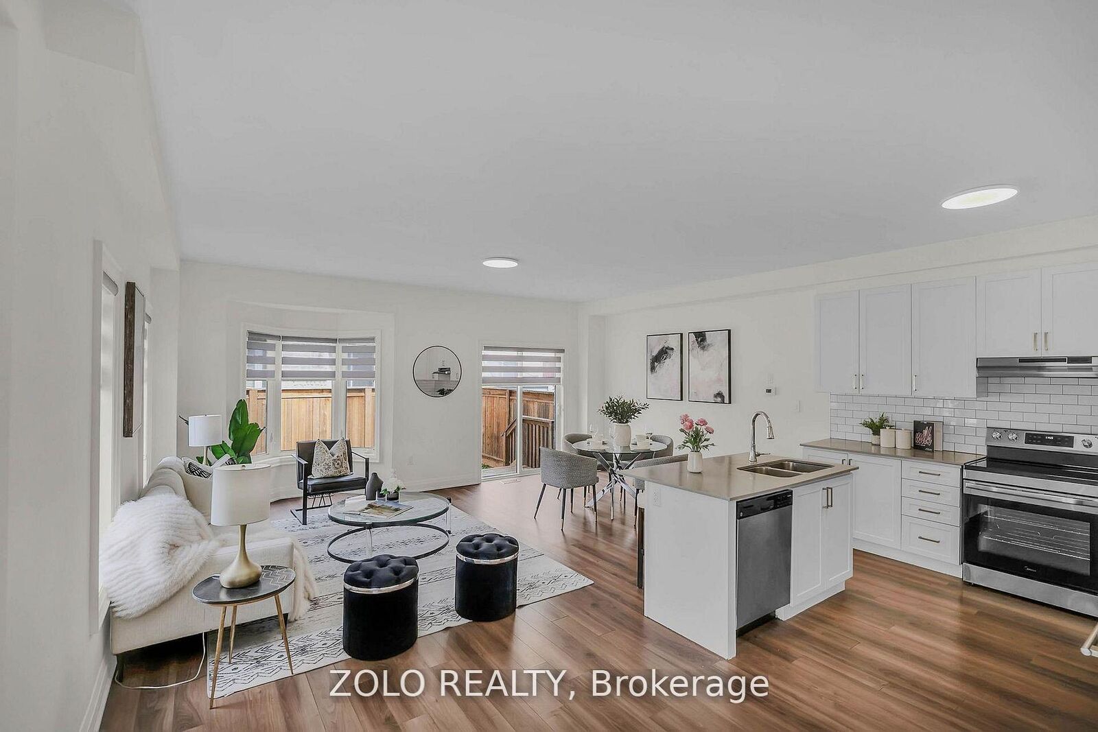 Property Photo:  37 Prospect Way  ON L1N 0L4 