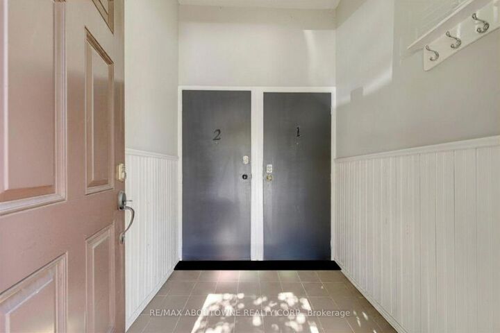 Property Photo:  100 Grant Avenue  ON L8N 2X7 
