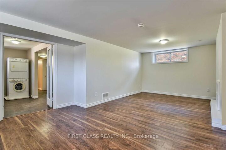 Property Photo:  24 Fintona Avenue Bsmt  ON M1E 1V3 