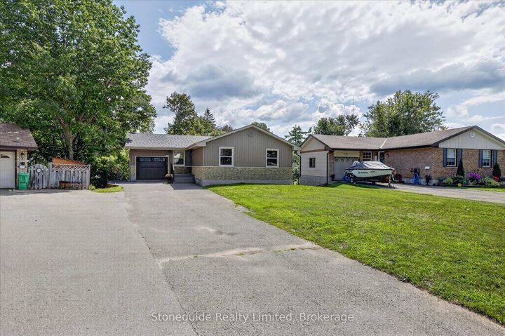 Property Photo:  1261 Pulpit Road  ON K9K 1H4 