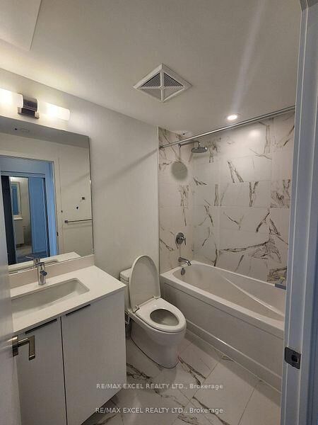 Property Photo:  8 Olympic Garden Drive S3007  ON M2M 0B9 
