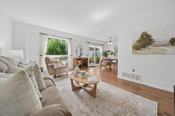 Property Photo:  648 Creekview Circle  ON L1W 2Z7 