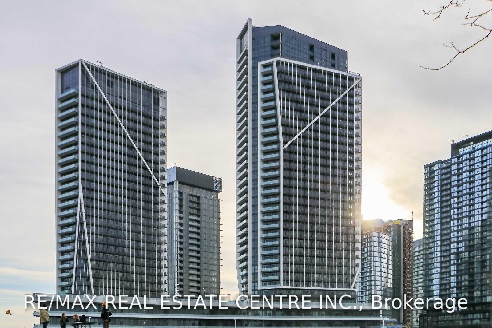 Property Photo: 30 Ordnance Street 706 ON M6K 0B3