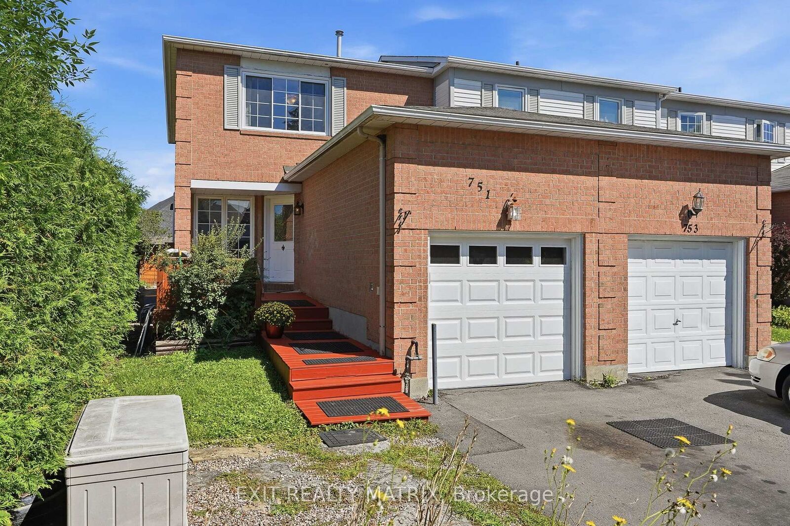 Property Photo:  751 Clearcrest Crescent  ON K4A 3E7 