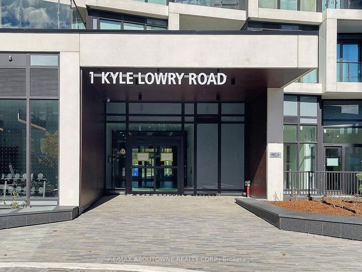 Property Photo:  1 Kyle Lowry Rd Road 417  ON M3C 0S6 