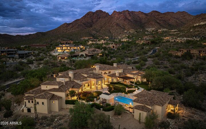 Property Photo:  10947 E Wingspan Way  AZ 85255 
