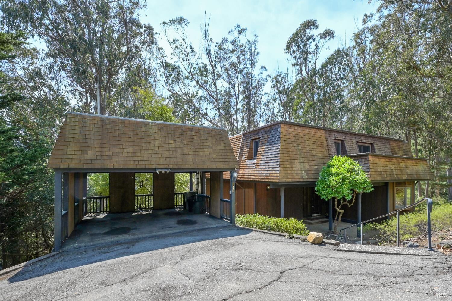 Property Photo:  1008 Erica Road  CA 94941 