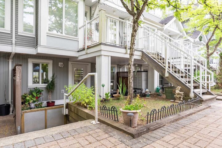 Property Photo: 7370 Stride Avenue 22 BC V3N 5E6