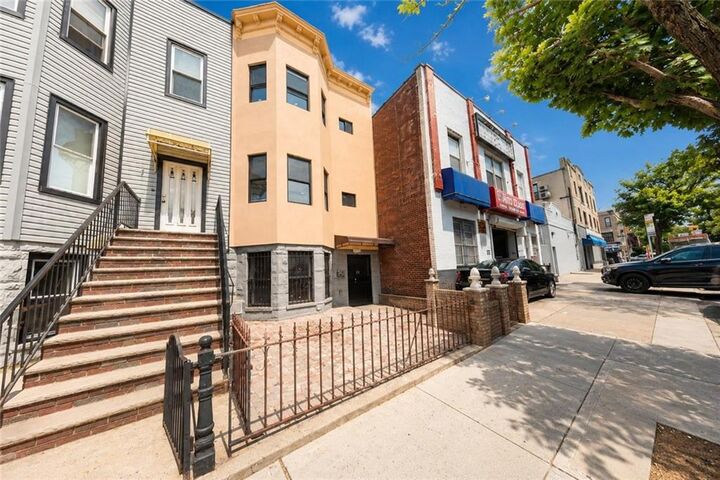 Property Photo:  320 Bay Ridge Parkway  NY 11209 