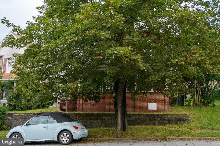 Property Photo:  509 High Street  PA 15845 