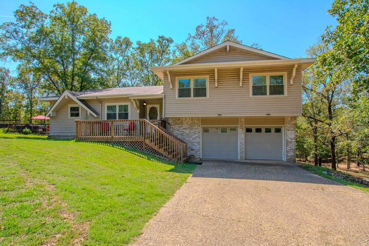 Property Photo: 1626 Erving Ridge Loop AR 72023