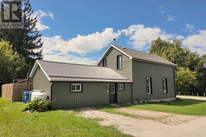 Property Photo:  2056 Mill Street East  ON N0G 1X0 