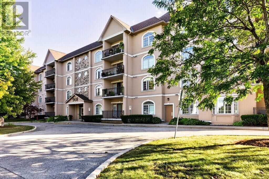 Property Photo: 908 Mohawk Road East 305 ON L8T 2R8