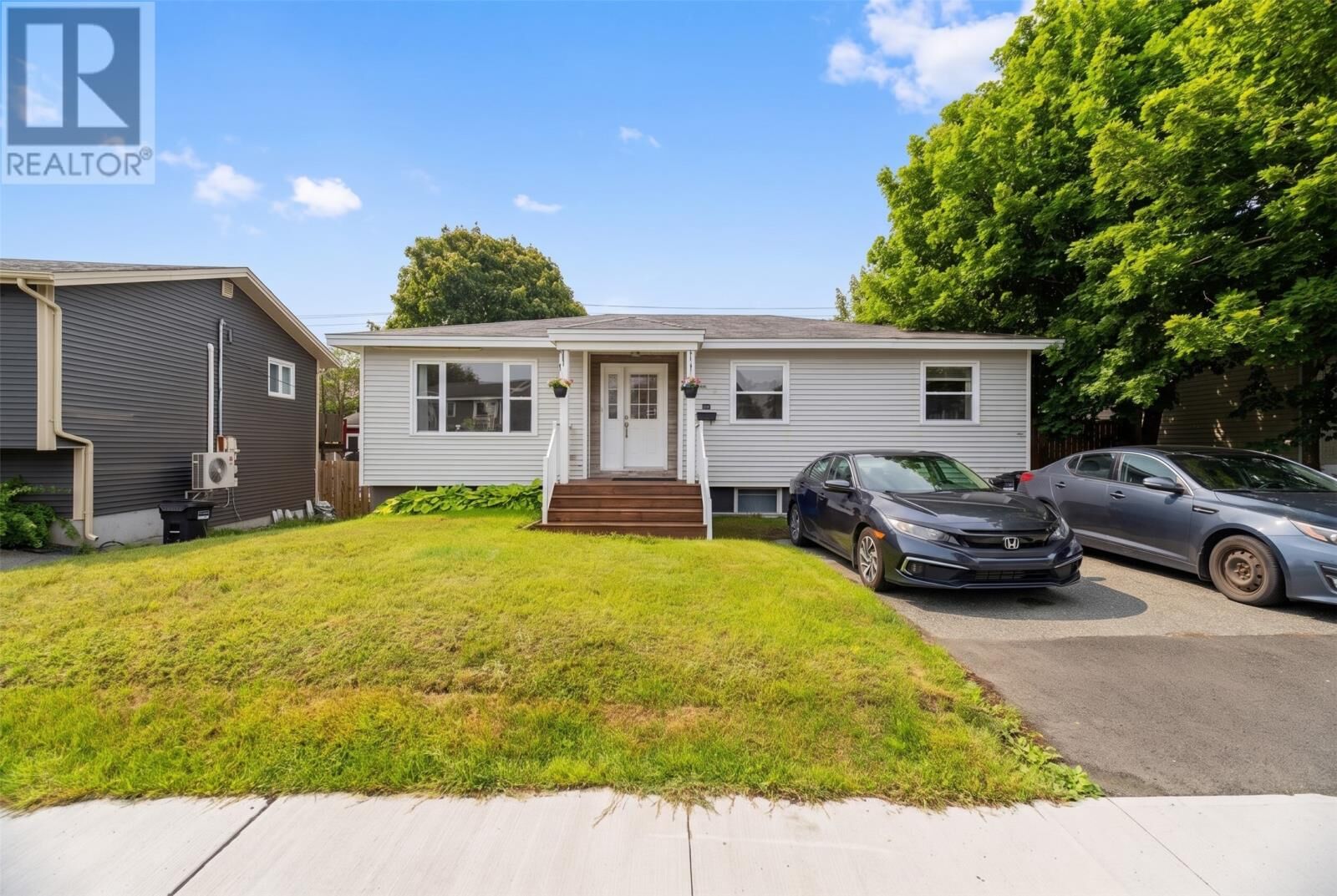 Property Photo:  507 Newfoundland Drive  NL A1A 4T2 