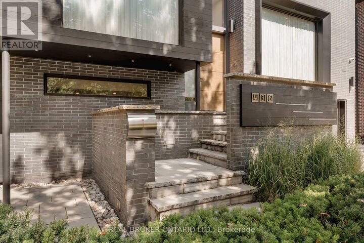 Property Photo:  436 Glengarry Avenue  ON M5M 1E8 