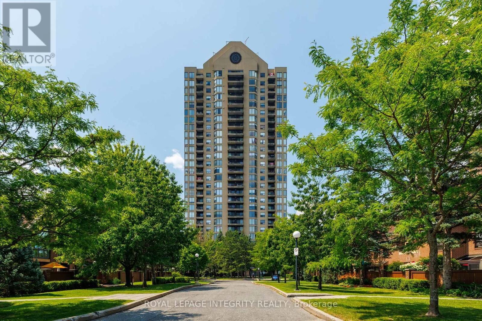 Property Photo:  545 St Laurent Boulevard 803  ON K1K 4H9 