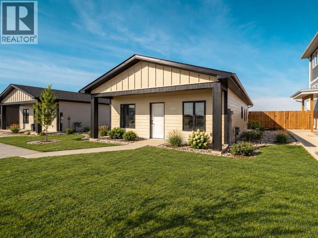 Property Photo:  7046 48 Street  AB T1G 0G7 