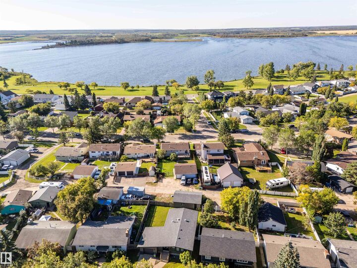 Property Photo:  4307 41 Avenue  AB T9N 2E5 