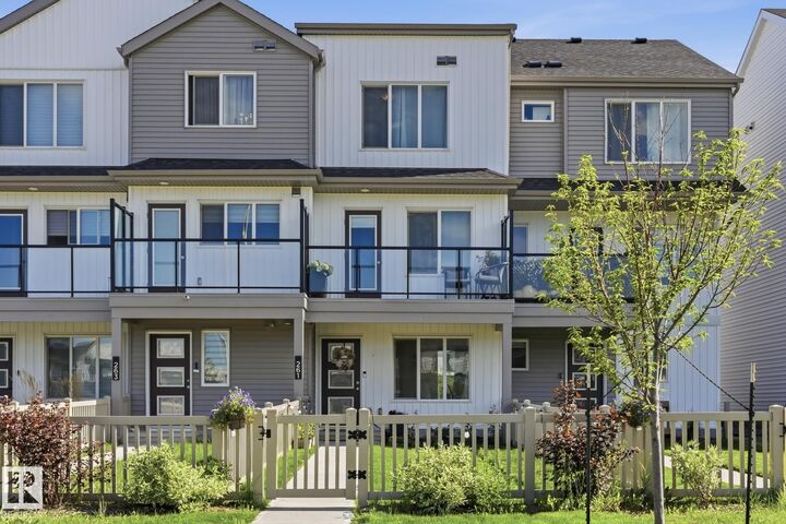 Property Photo:  261 Marquis Boulevard NE  AB T5Y 4E7 