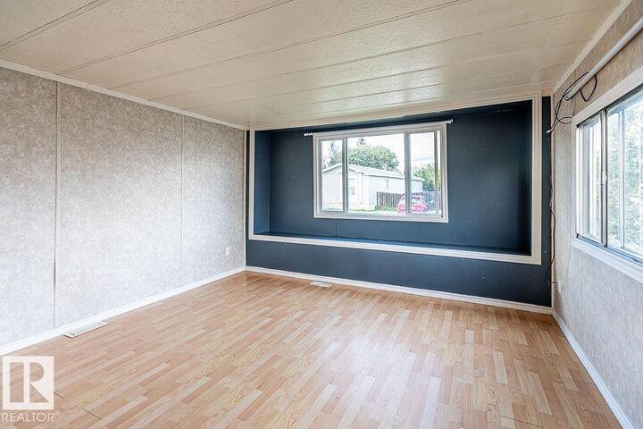 Property Photo:  3 Calmar Mobile Home Park  AB T0C 0V0 