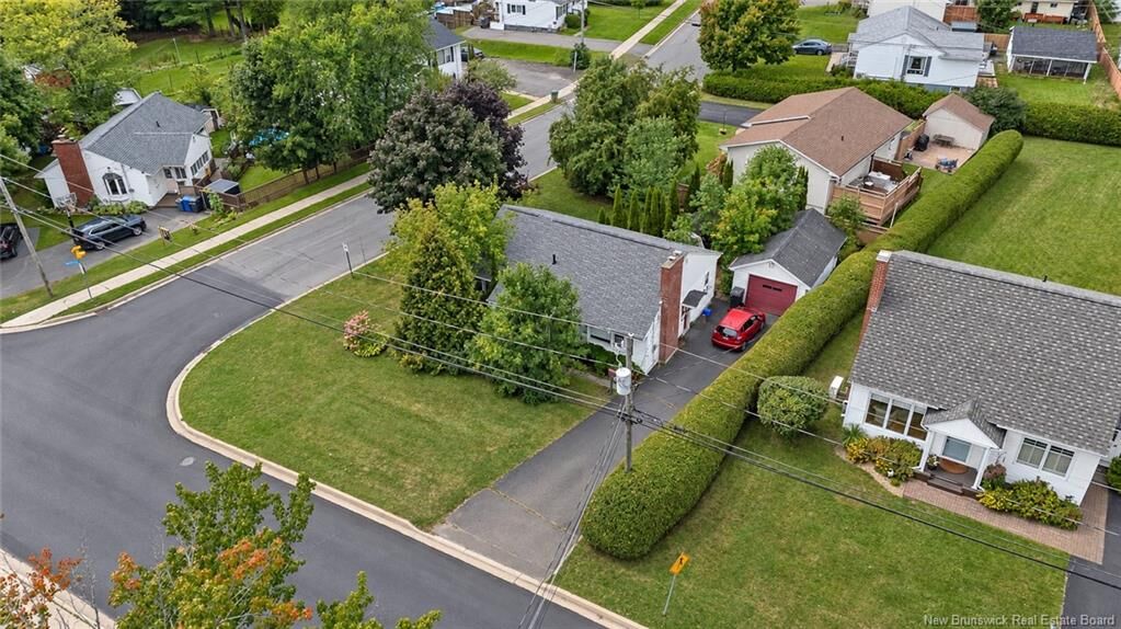 Property Photo:  117 Fulton Avenue  NB E3A 2B7 