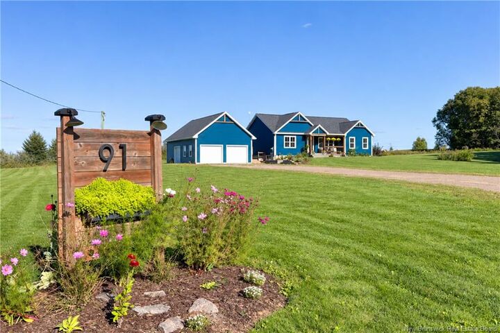 Property Photo:  91 Stanley Drive  NB E4L 1R2 