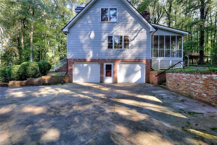 Property Photo: 1786 SW Bear Cave SW GA 30047