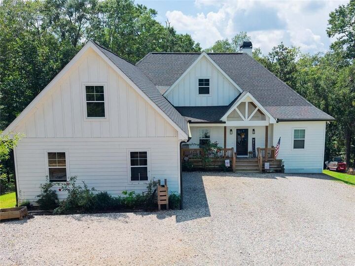 Property Photo: 449 Captains Court GA 30523