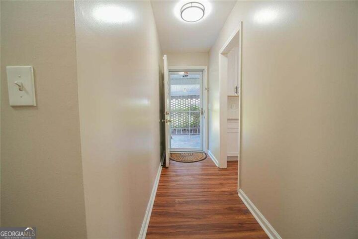 Property Photo:  927 Rowland Street  GA 30021 