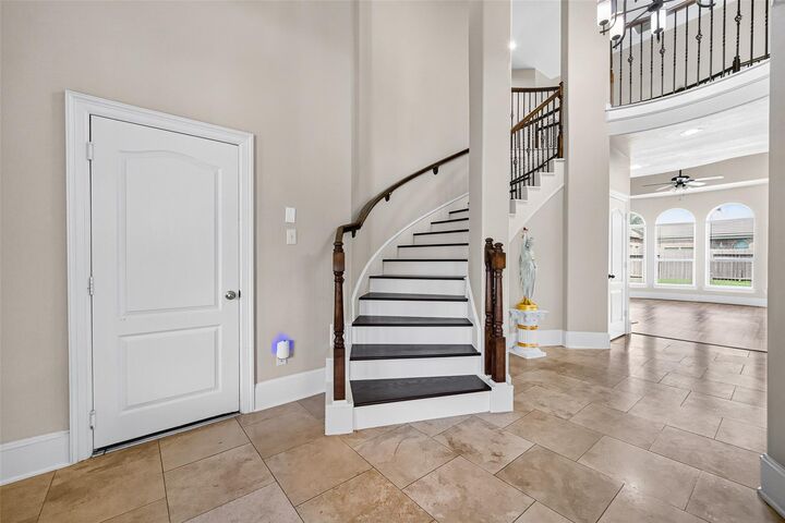Property Photo:  9439 Emerald Lakes Drive  TX 77583 