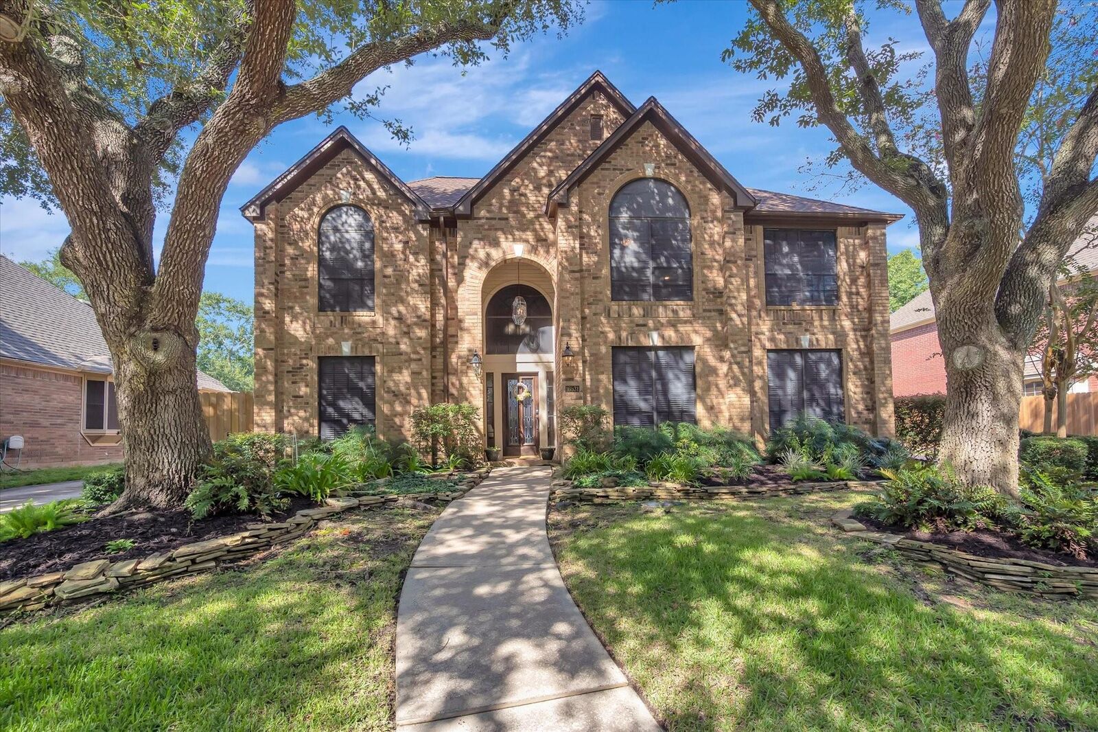 Property Photo:  16531 Town Lake Court  TX 77059 