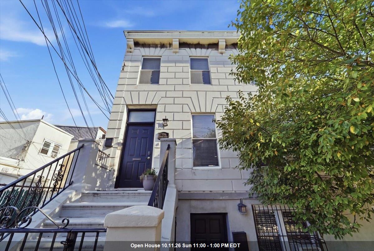 Property Photo:  106 South St 106  NJ 07307 
