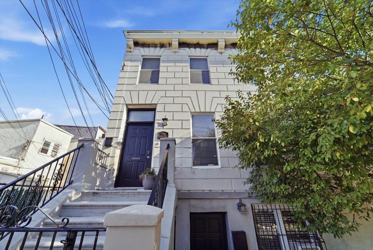Property Photo: 106 South St 106 NJ 07307