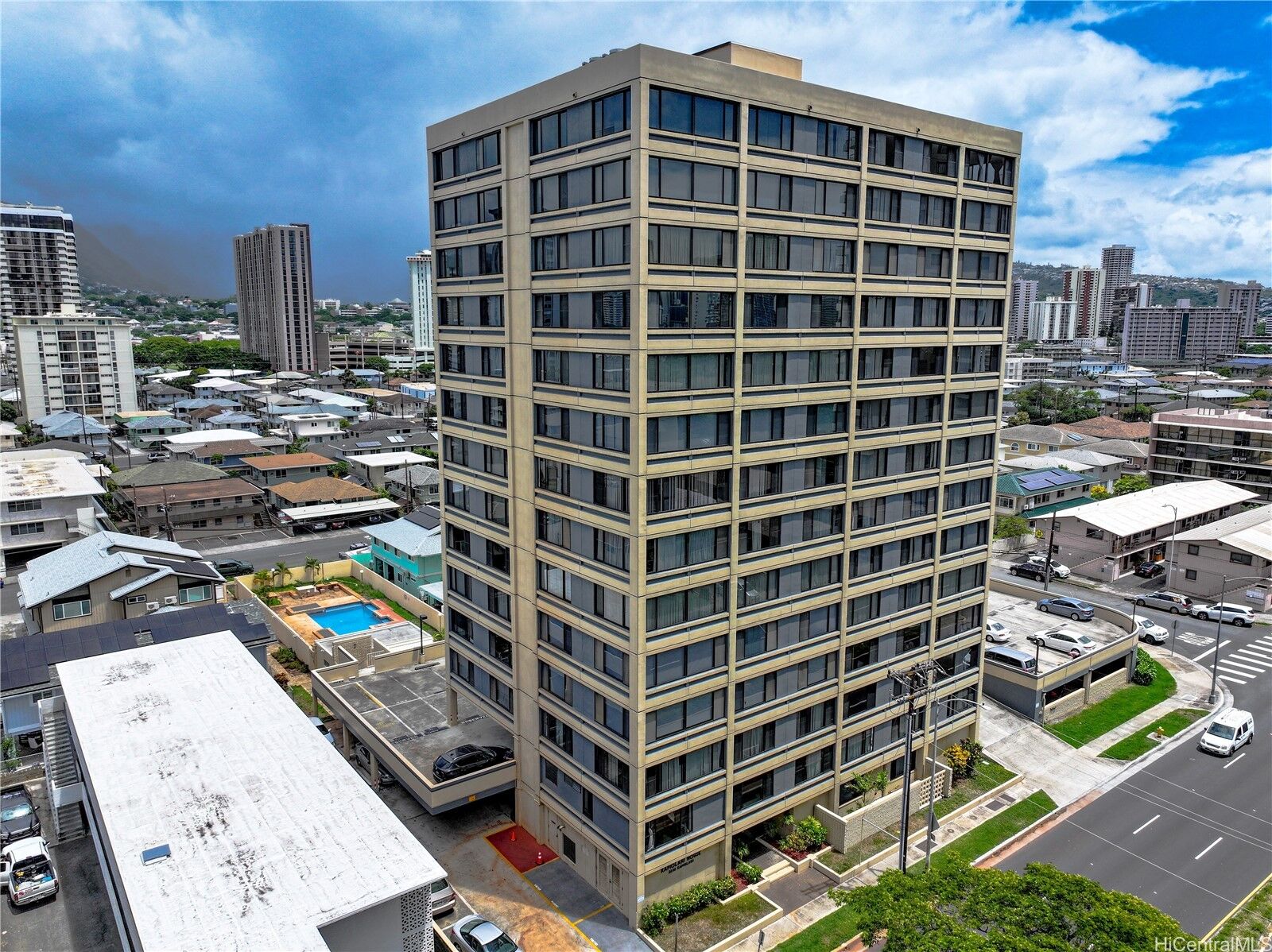 Property Photo: 2232 Kapiolani Boulevard 404 HI 96826
