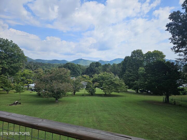 Property Photo:  314 Middleton Drive  TN 37882 