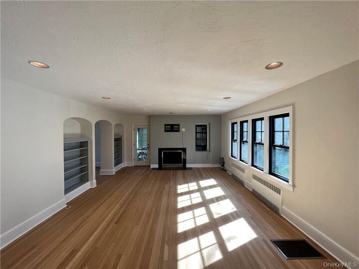 Property Photo: 88 Hartsdale Avenue NY 10605