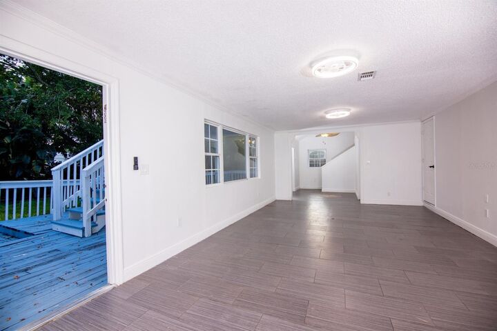 Property Photo: 1655 Drew Street FL 33755